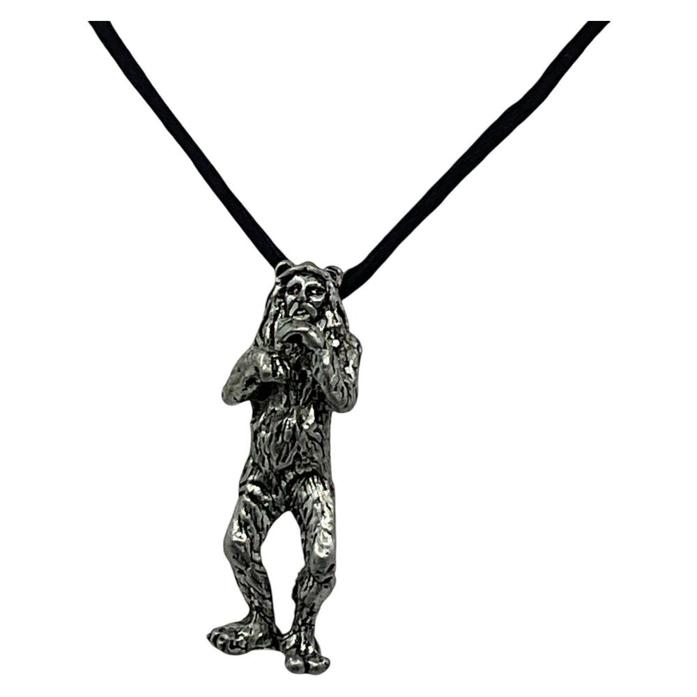 Vintage Cowardly Lion Pendant Comstock Pewter Wizard of Oz 1997‎ Nylon Necklace